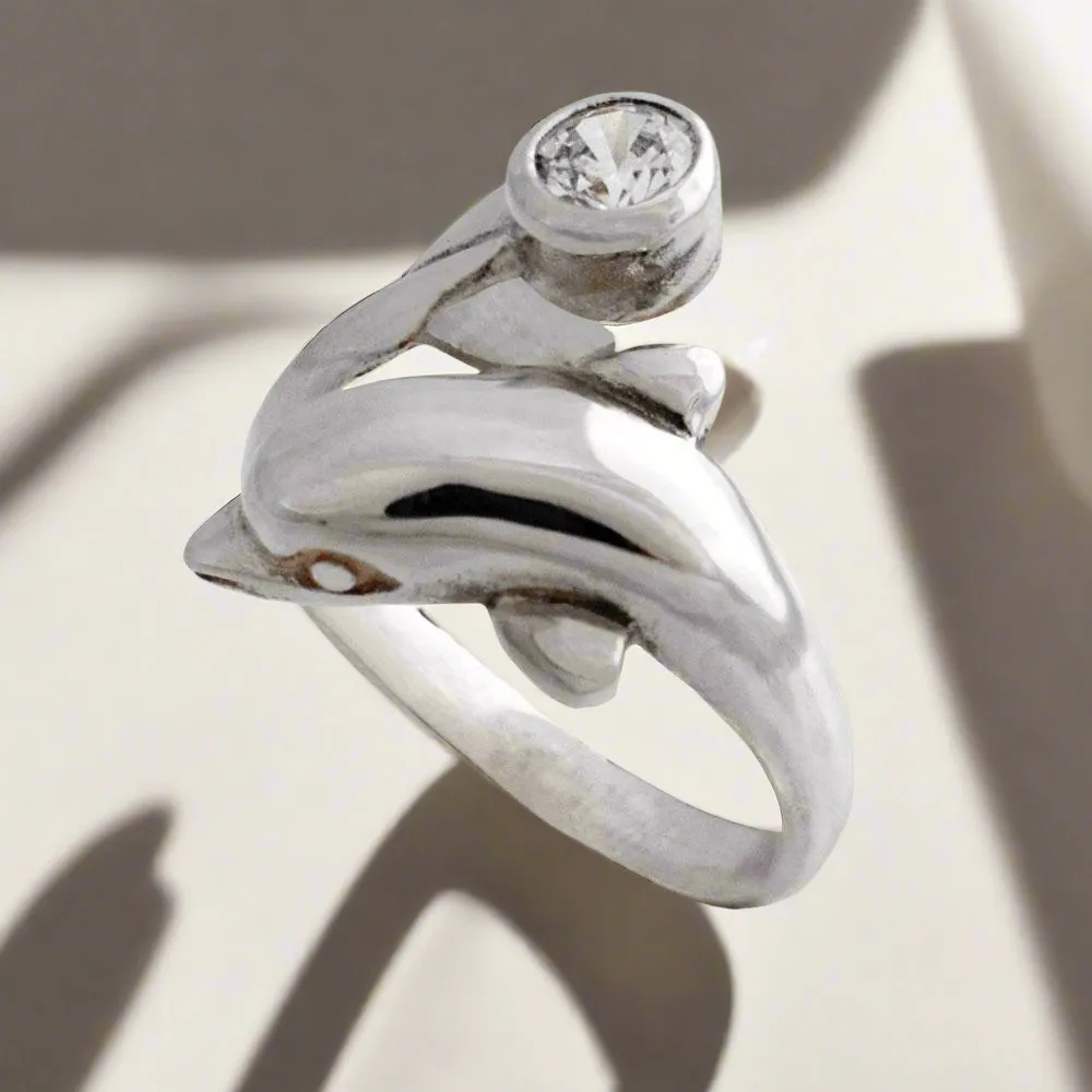 Minoan Dolphin Head and tail Ring in sterling silver with a zircon (DT-82)