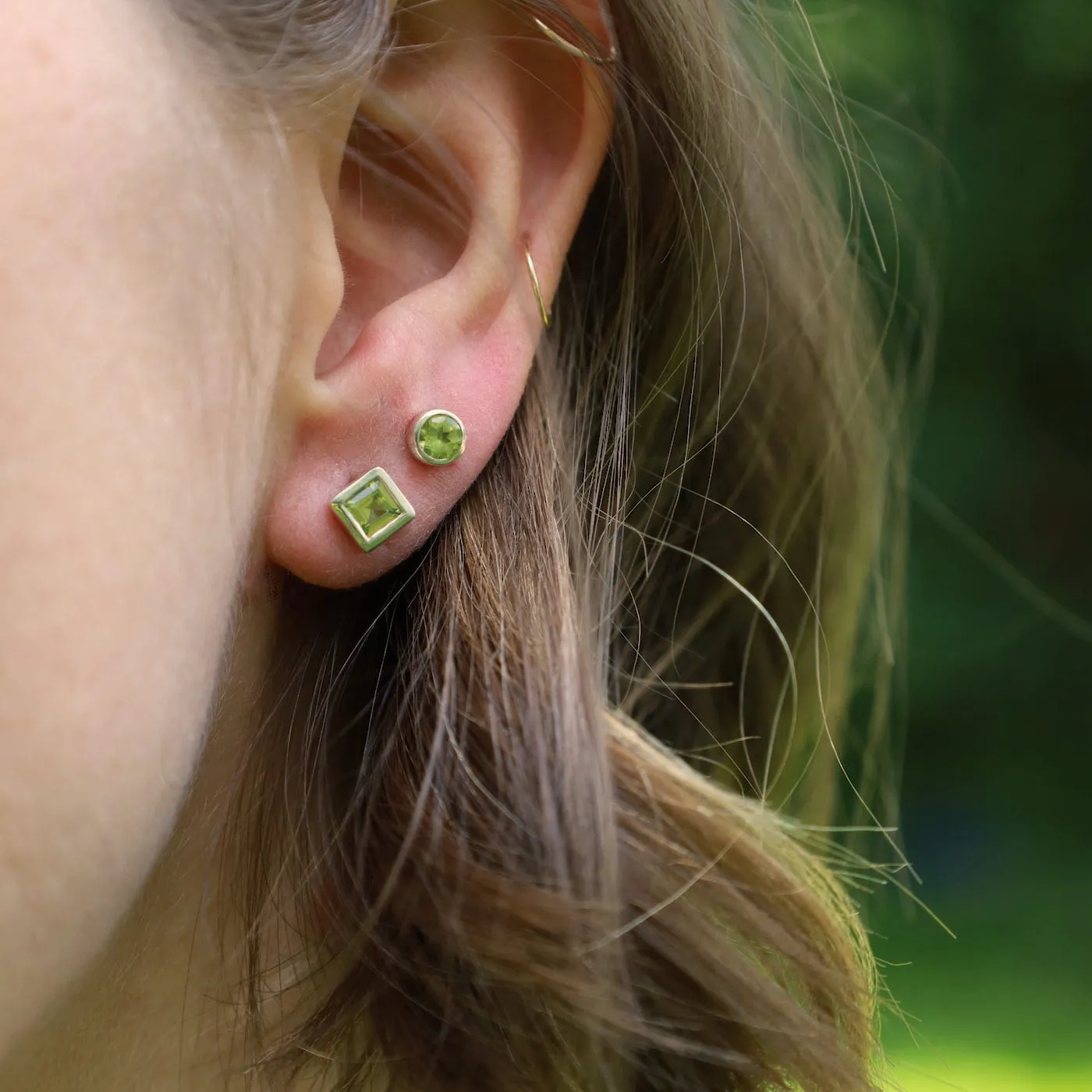 Peridot Post Earring