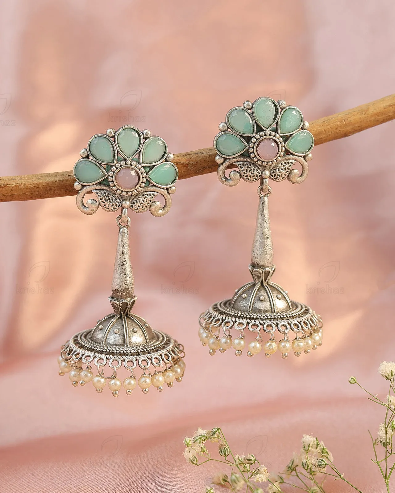 Pratiksha Jhumki Earrings - wxo