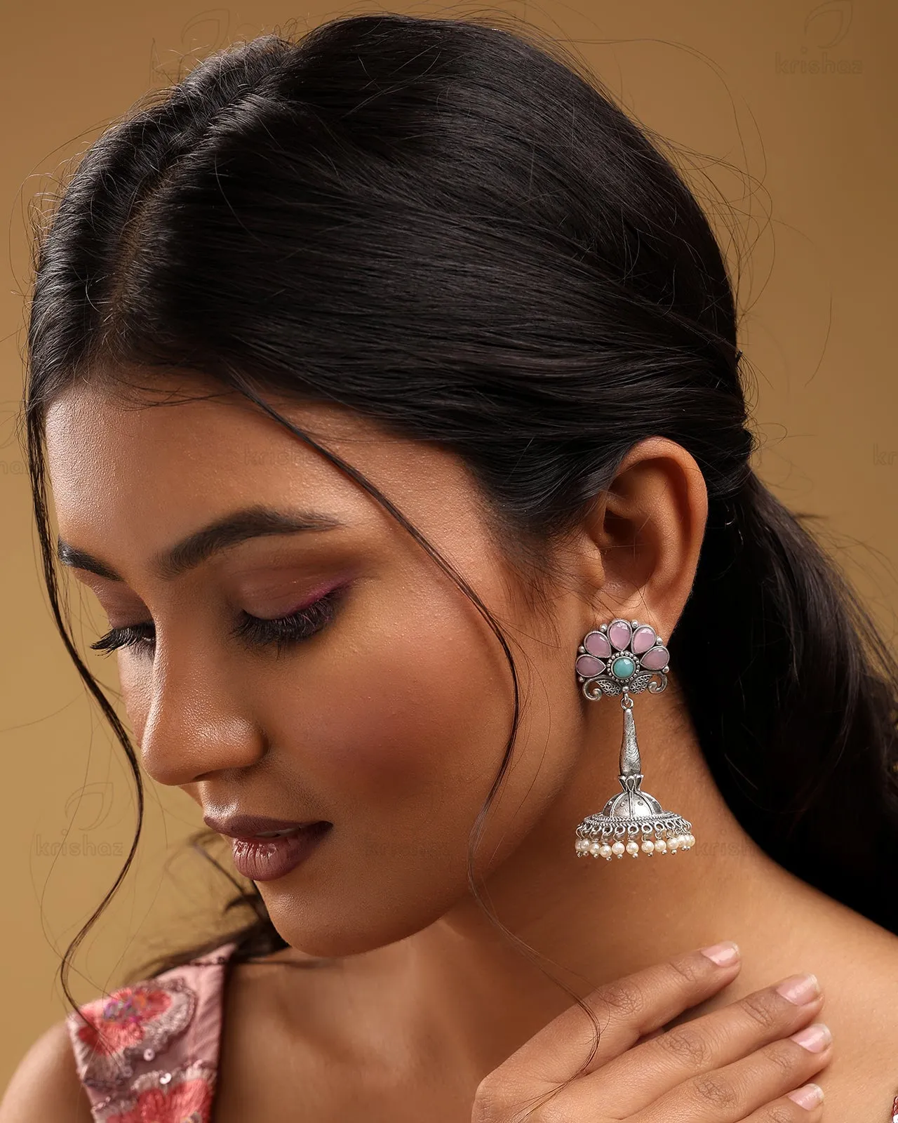 Pratiksha Jhumki Earrings - wxo