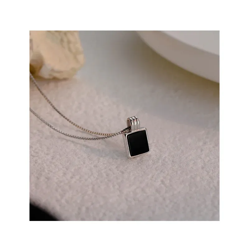 Retro Square Black Zircon Pendant Necklace Chain For Women Titanium Steel Simplicity choker Necklace Silver Plated Girls Jewelry