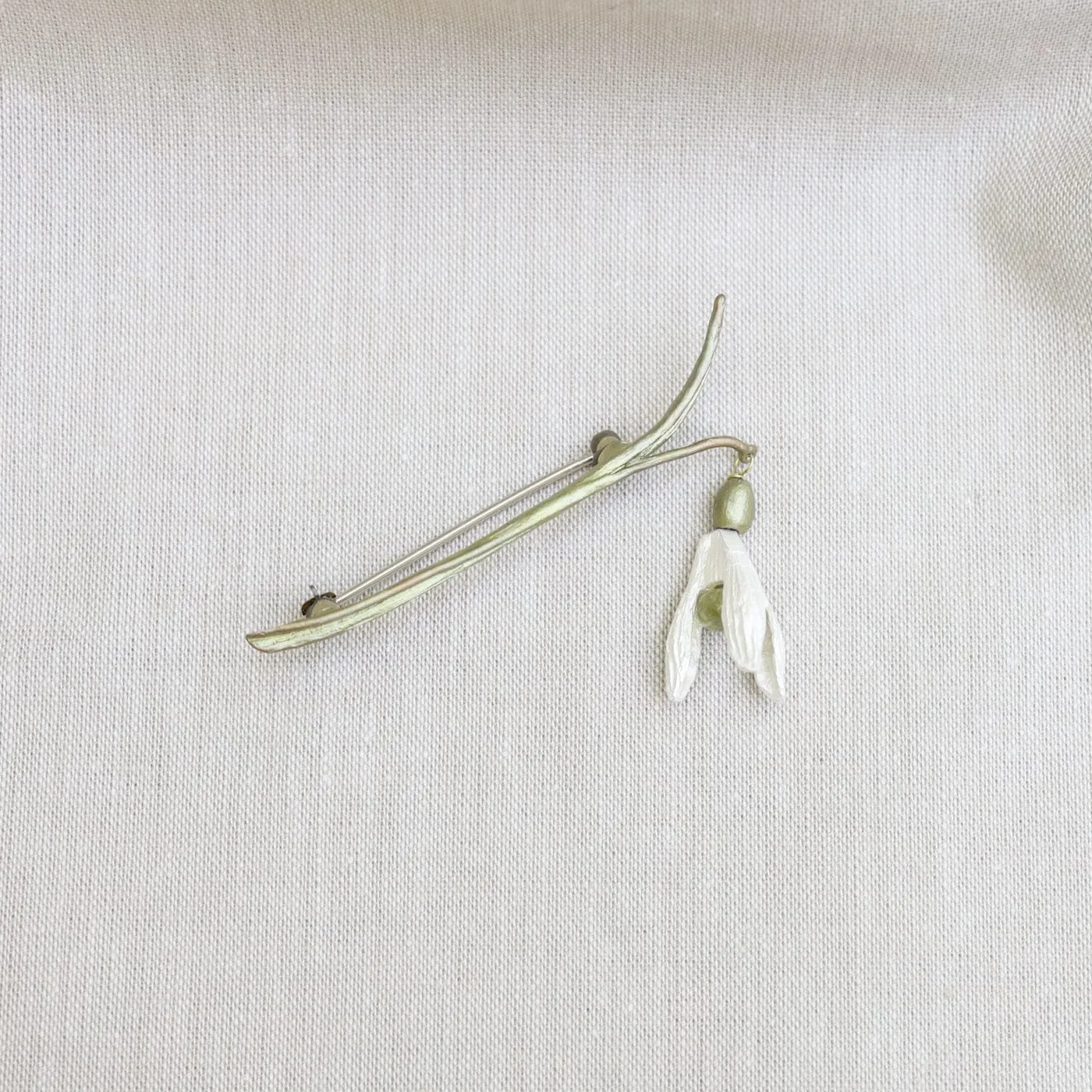 Snowdrops Dainty Brooch