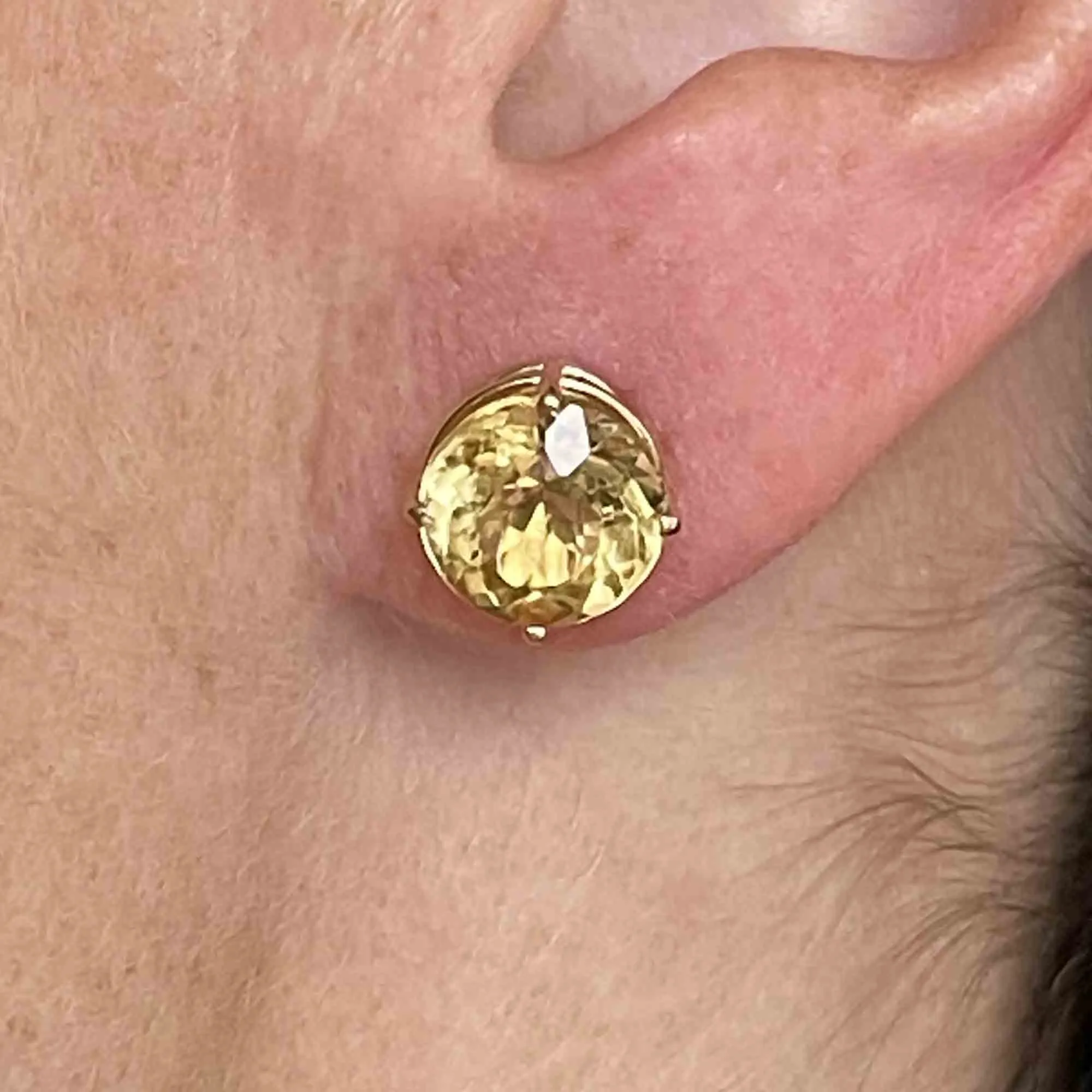 Vintage Natural Citrine Stud Earrings in 14K Gold